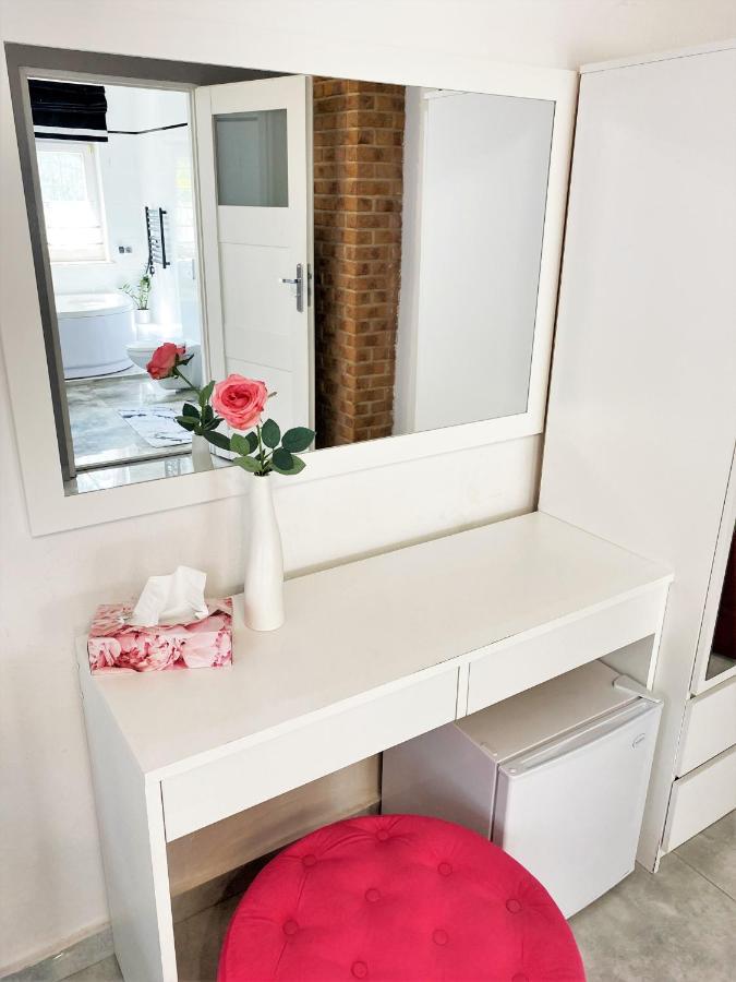 Kaliny Apartamenty Wanny Z Hydromasazem Chorzow Exterior photo