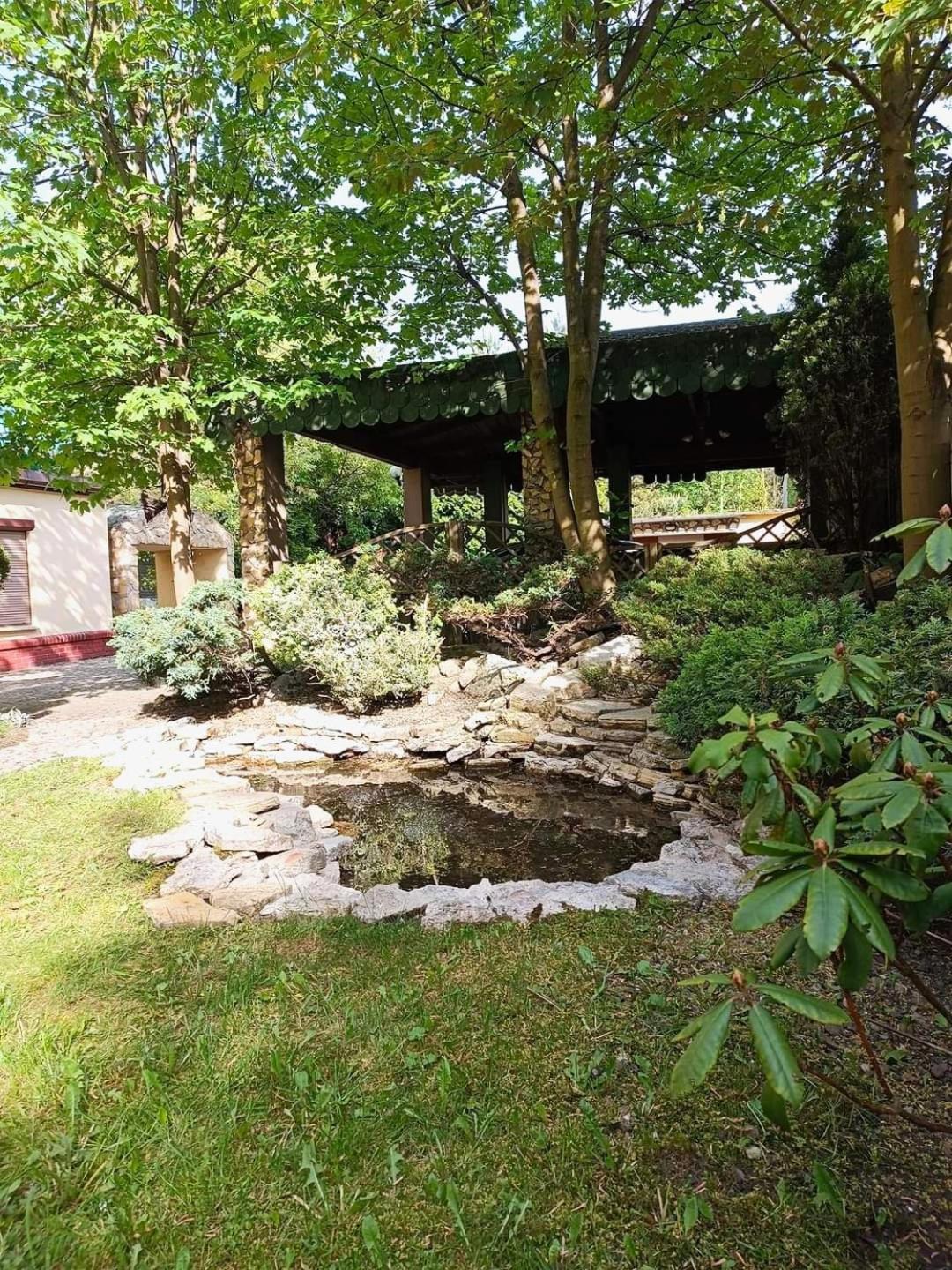 Kaliny Apartamenty Wanny Z Hydromasazem Chorzow Exterior photo